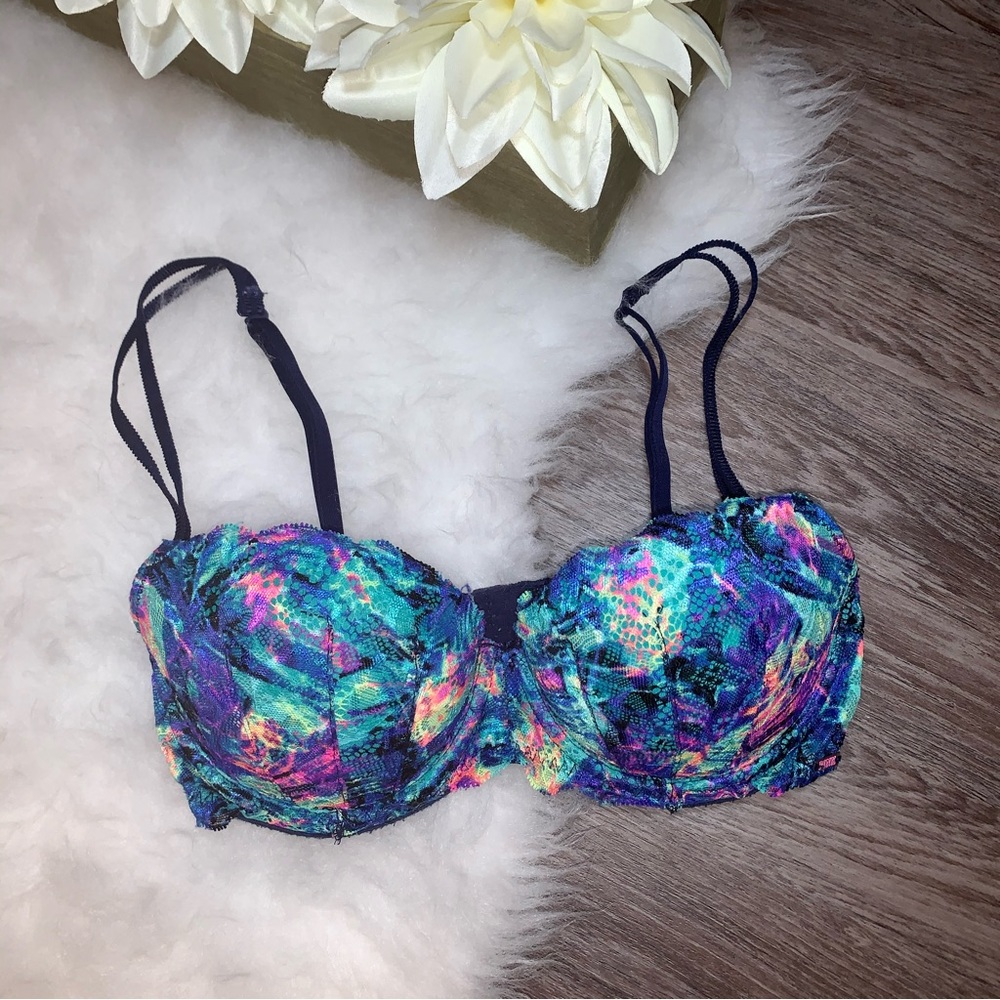 Victoria’s Secret Date Push Up Bra Multicolor Allover Lace Brassiere